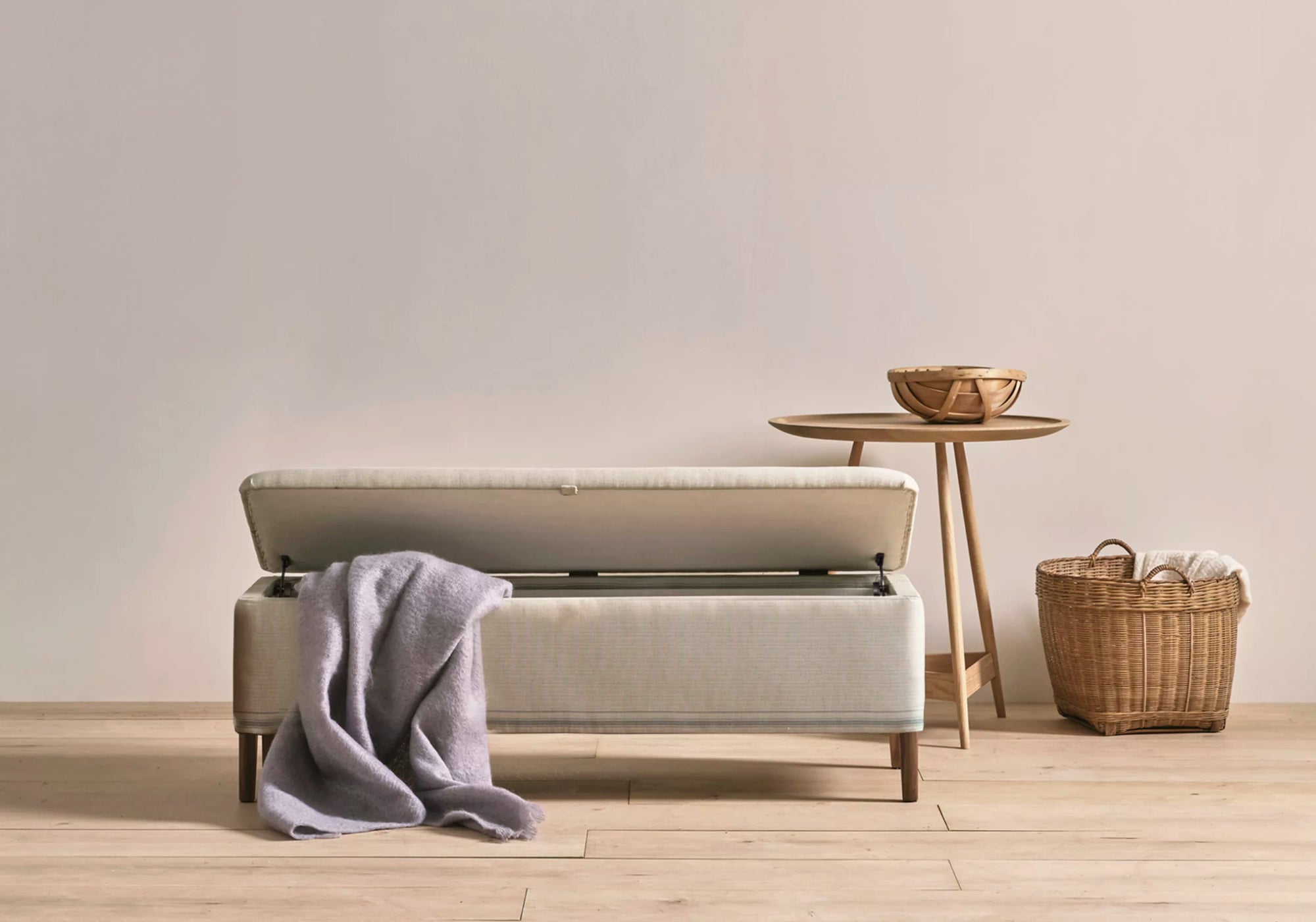 Blanket box by PINCH