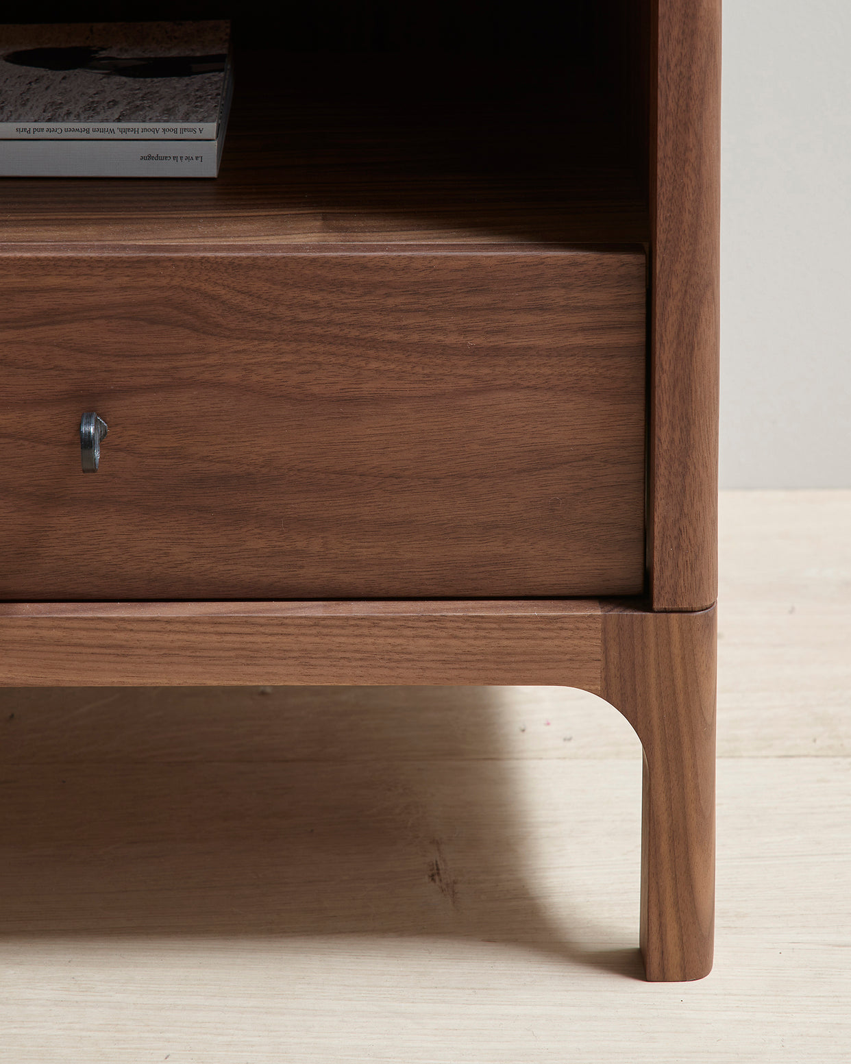 Joyce bedside table medium