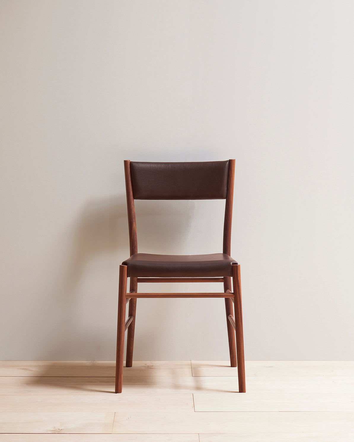 Avery dining chair upholstered