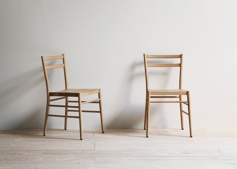 Avery dining chair