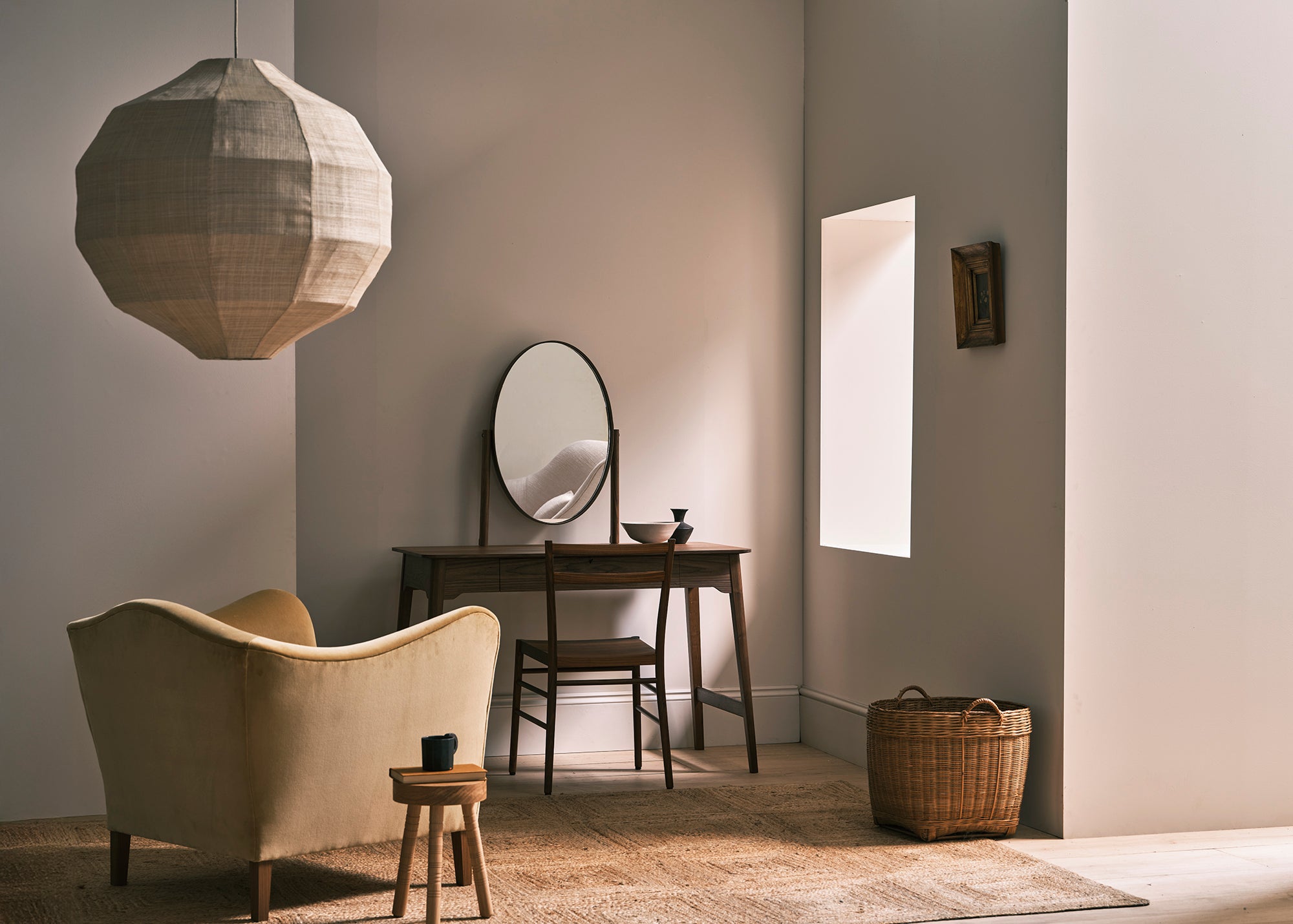 Lana dressing table II