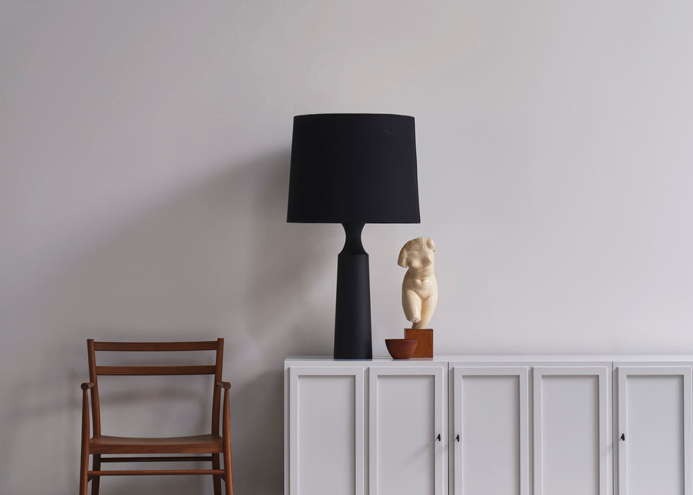 Derome table lamp