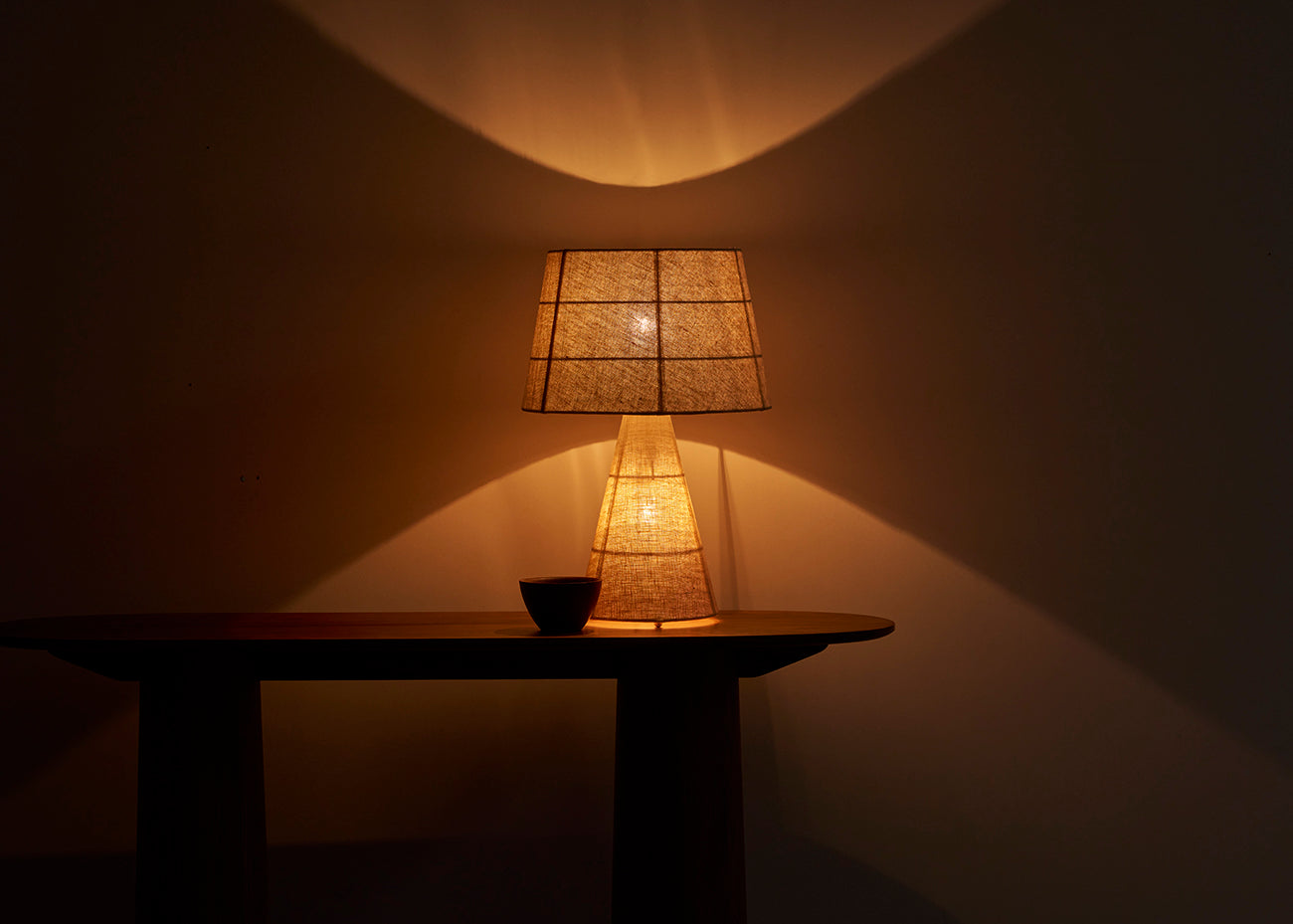 Gentle table light 560