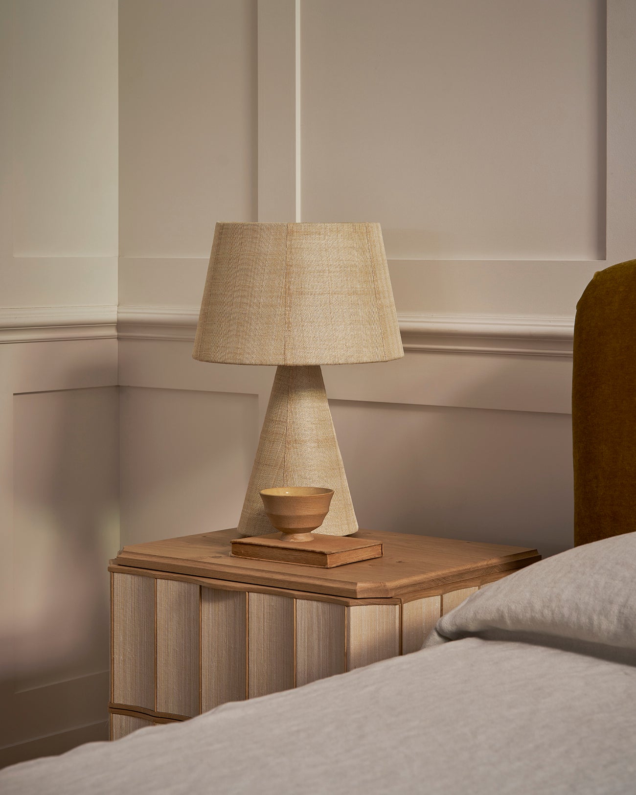Gentle table light 560