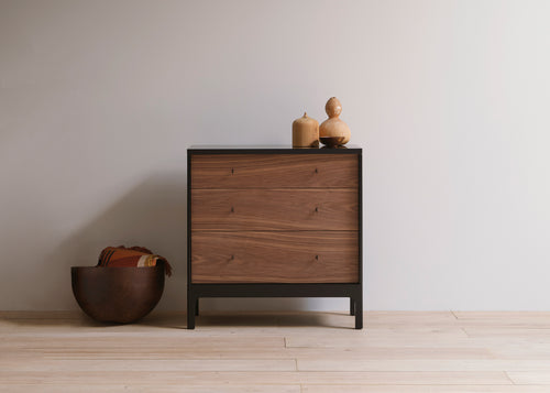 Joyce chest of drawers