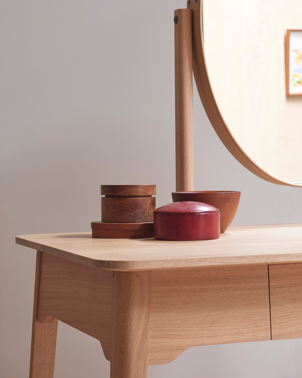 Lana dressing table II