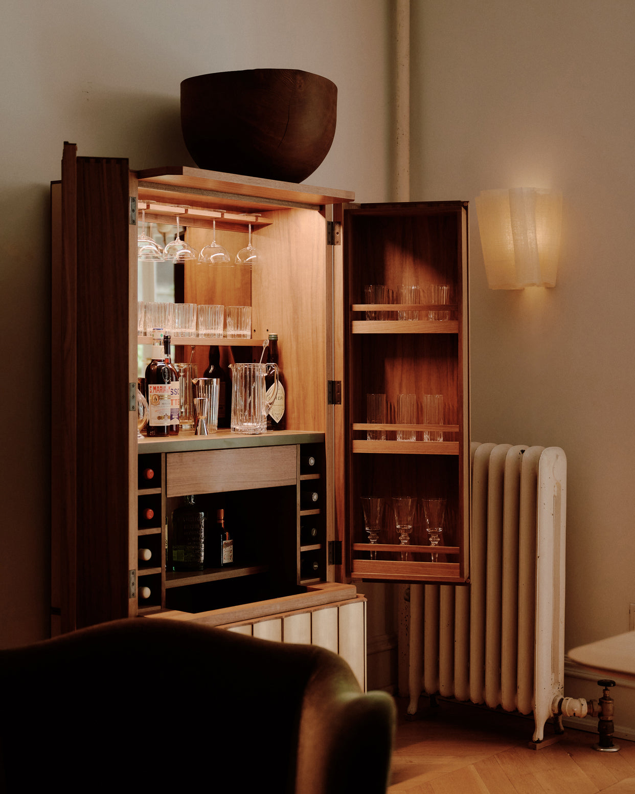 Glover drinks cabinet gold