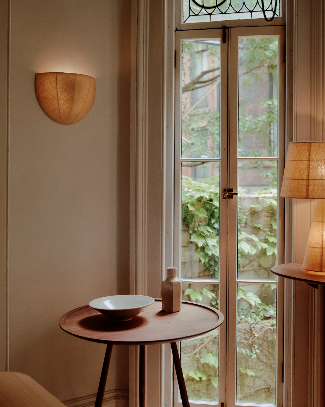 Pium wall uplight