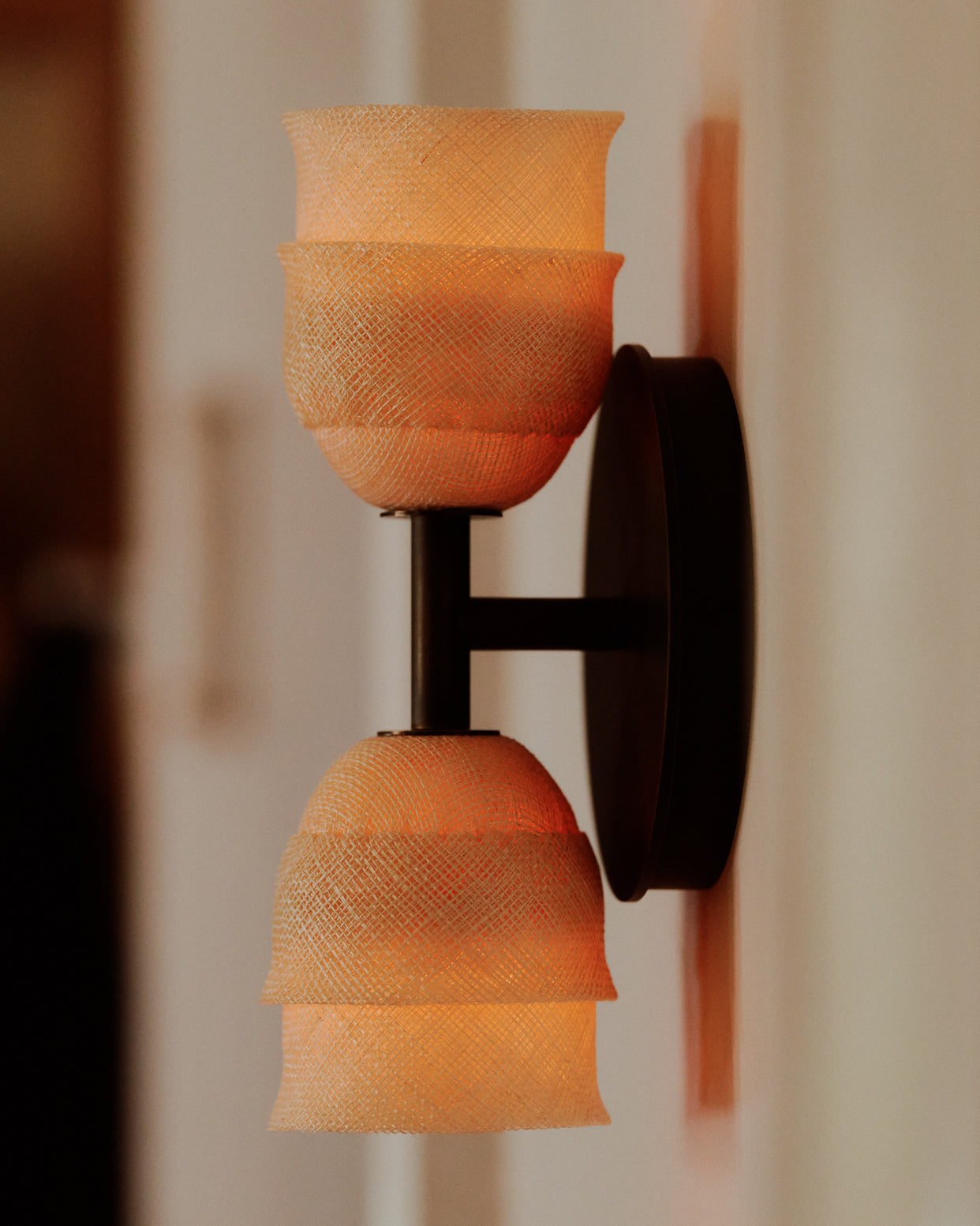 Lilio double wall light