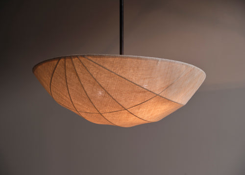 Pium pendant light