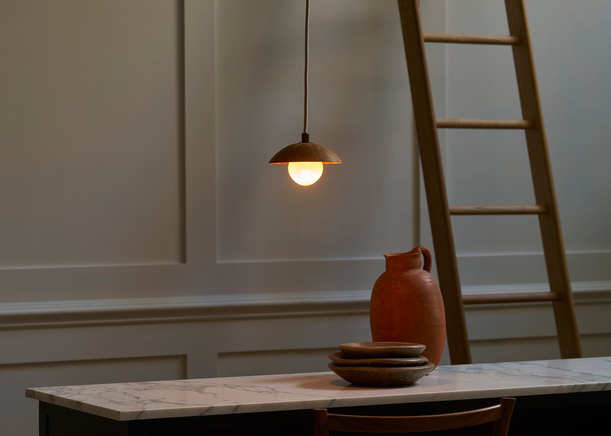 Posent pendant light