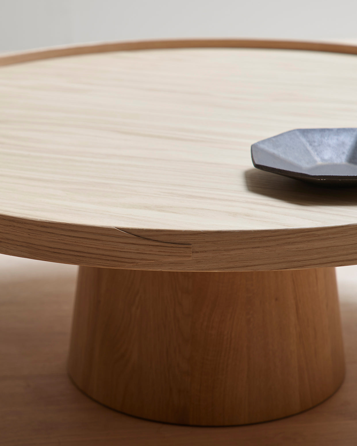 Rodan coffee table medium