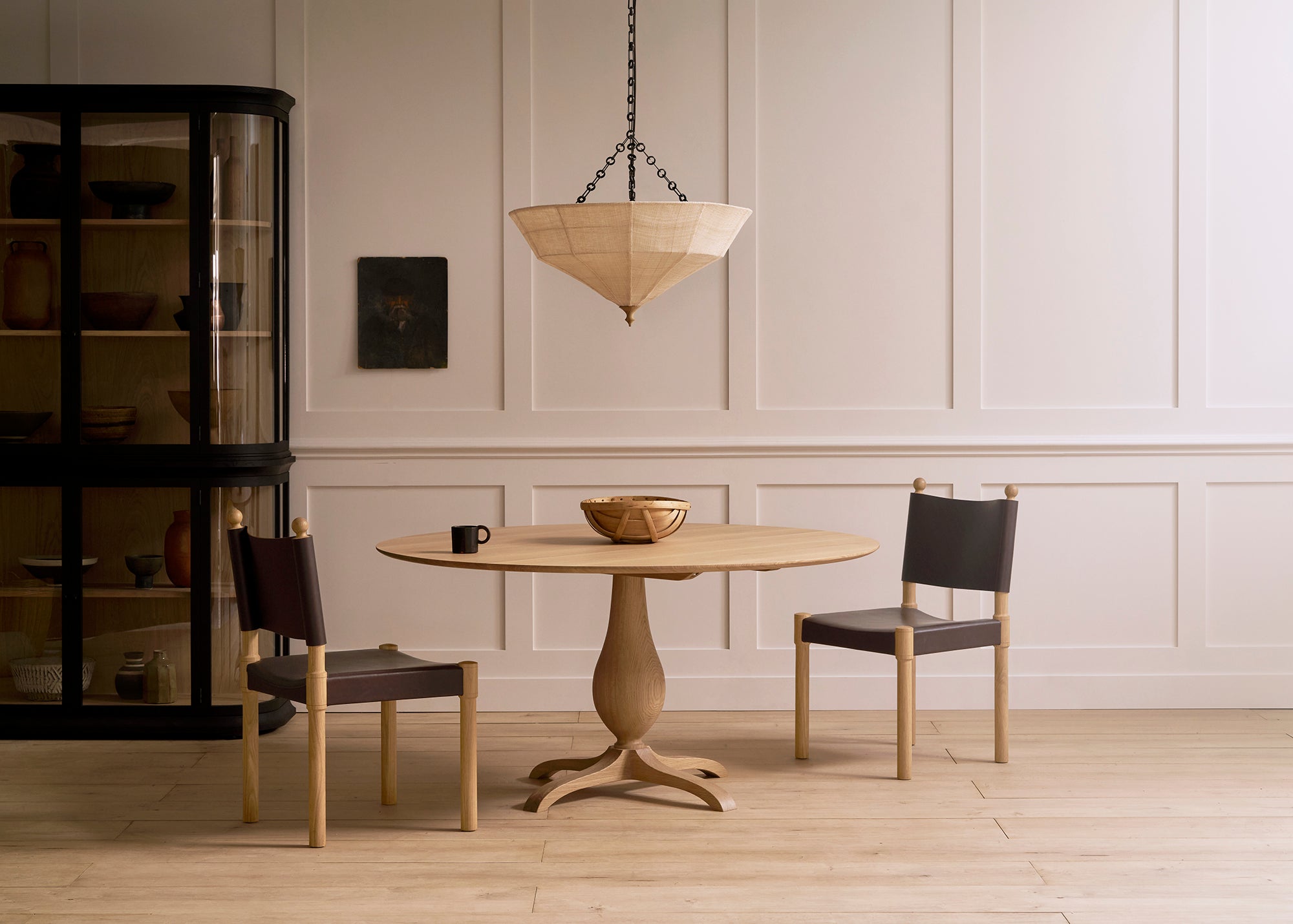 Tove dining table circular