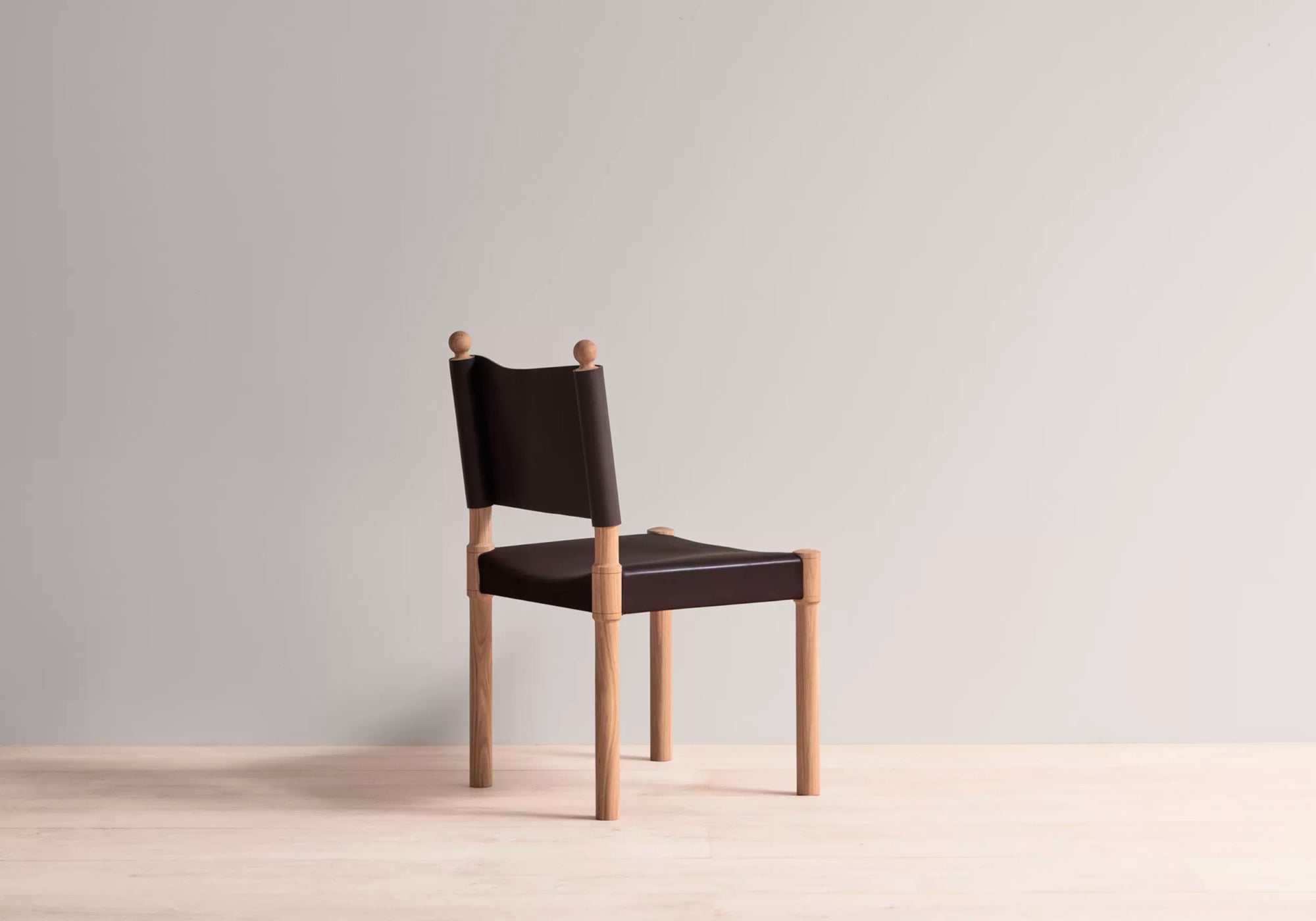 Colton dining chair
