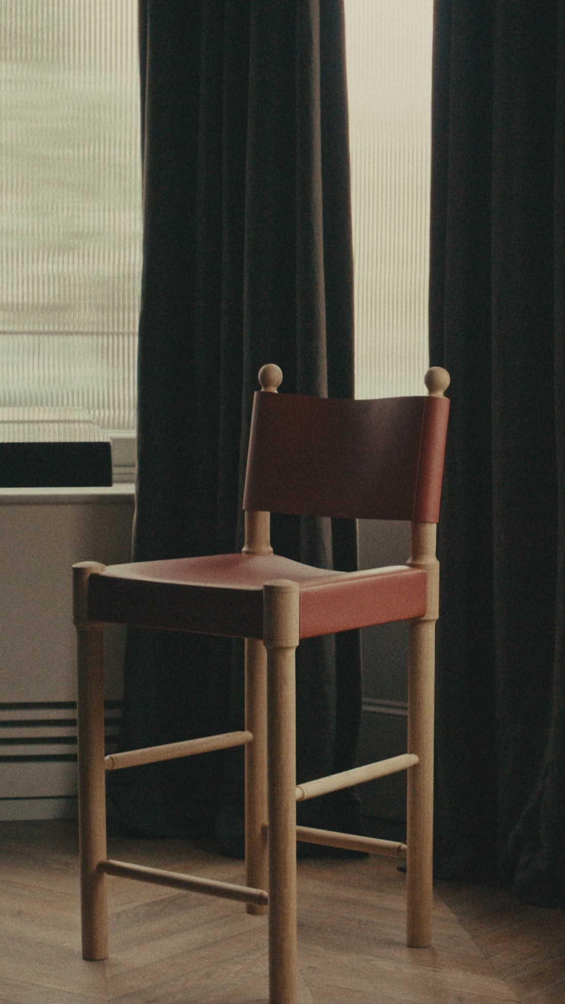Colton-counter-stool-video