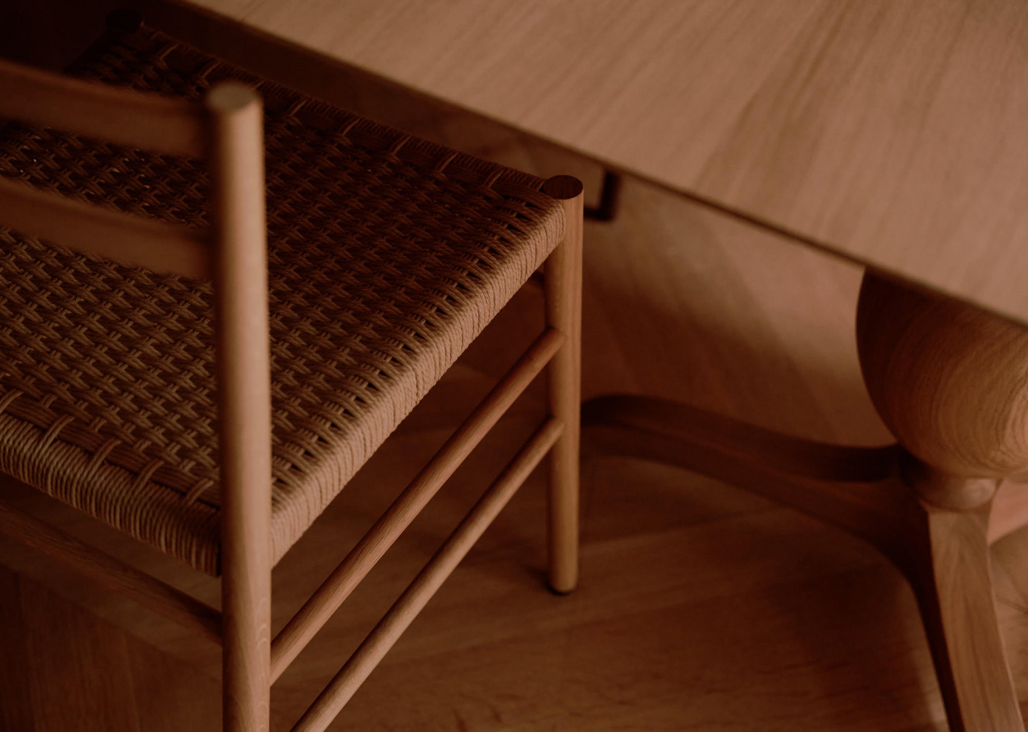 Avery woven dining chair